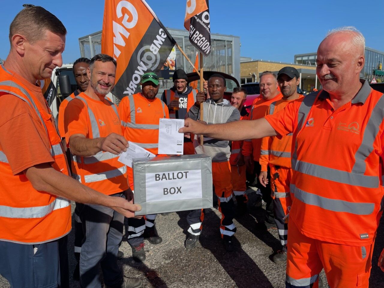 Refuse strike brewing at Waltham Forest as pay talks break down